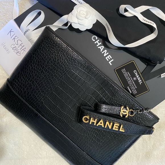 CHANEL 19A Croc Embossed O Case Pouch Clutch - Picture 2 of 8